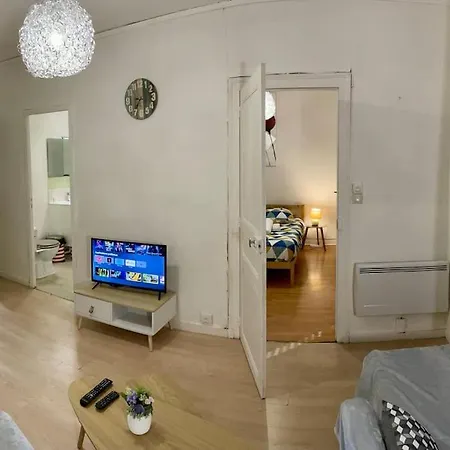 T2 Tgv Station Apartment *