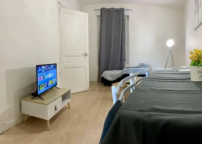 T2 Tgv Station * Le Mans